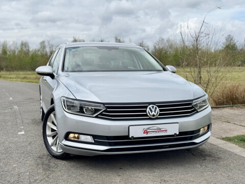 Volkswagen Passat 2.0 TDI BlueMotion Tech SE Euro 6 (s/s) 5dr 15