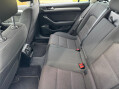 Volkswagen Passat 2.0 TDI BlueMotion Tech SE Euro 6 (s/s) 5dr 39