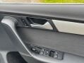 Volkswagen Passat 2.0 TDI BlueMotion Tech R-Line Euro 5 (s/s) 4dr 30