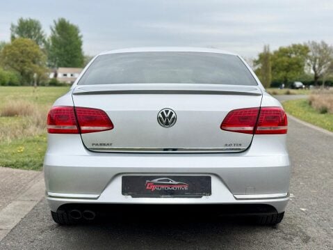 Volkswagen Passat 2.0 TDI BlueMotion Tech R-Line Euro 5 (s/s) 4dr 8