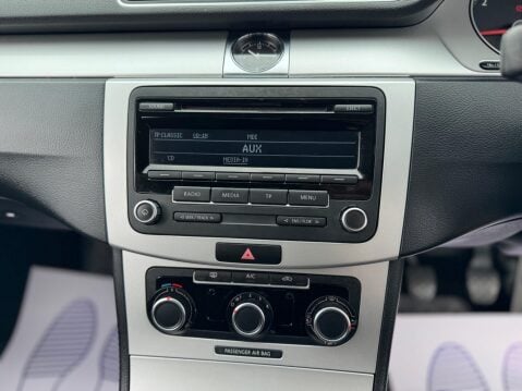 Volkswagen Passat 2.0 TDI BlueMotion Tech R-Line Euro 5 (s/s) 4dr 50