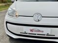 Volkswagen Up 1.0 Move up! Euro 6 5dr 14