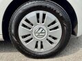 Volkswagen Up 1.0 Move up! Euro 6 5dr 15