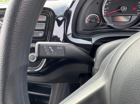Volkswagen Up 1.0 Move up! Euro 6 5dr 47