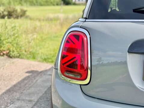 Mini Hatch 2.0 Cooper S Steptronic Euro 6 (s/s) 3dr 25