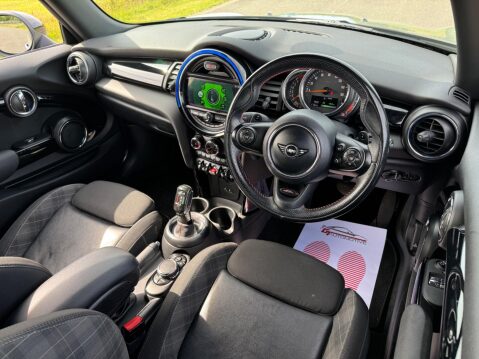Mini Hatch 2.0 Cooper S Steptronic Euro 6 (s/s) 3dr 28