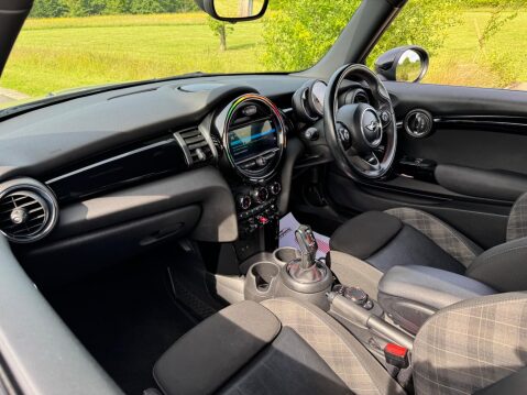 Mini Hatch 2.0 Cooper S Steptronic Euro 6 (s/s) 3dr 38