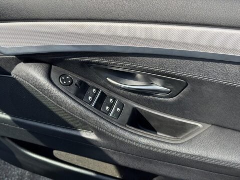 BMW 5 Series 2.0 520d M Sport Touring Auto Euro 6 (s/s) 5dr 31
