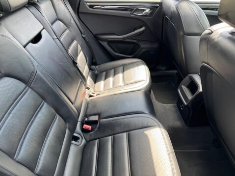 Porsche Macan 3.0 TD V6 S PDK 4WD Euro 6 (s/s) 5dr 36