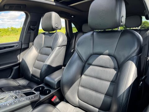Porsche Macan 3.0 TD V6 S PDK 4WD Euro 6 (s/s) 5dr 45
