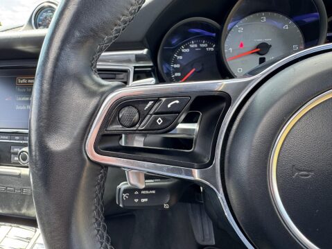 Porsche Macan 3.0 TD V6 S PDK 4WD Euro 6 (s/s) 5dr 55