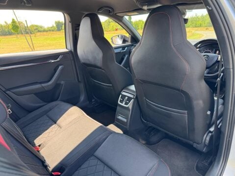 Skoda Octavia 2.0 TSI vRS DSG Euro 6 (s/s) 5dr 37