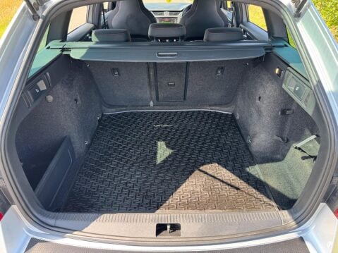 Skoda Octavia 2.0 TSI vRS DSG Euro 6 (s/s) 5dr 48