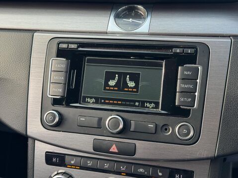 Volkswagen Passat 2.0 TDI BlueMotion Tech Executive Style DSG Euro 5 (s/s) 5dr 64