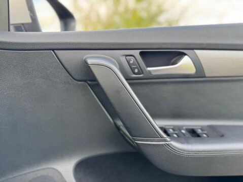 Volkswagen Passat 2.0 TDI BlueMotion Tech Executive Style DSG Euro 5 (s/s) 5dr 60