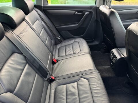 Volkswagen Passat 2.0 TDI BlueMotion Tech Executive Style DSG Euro 5 (s/s) 5dr 32