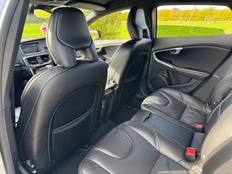 Volvo V40 2.0 D4 R-Design Lux Nav Auto Euro 6 (s/s) 5dr 40