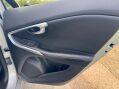 Volvo V40 2.0 D4 R-Design Lux Nav Auto Euro 6 (s/s) 5dr 37