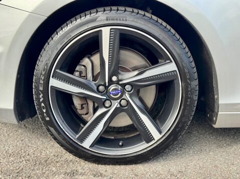 Volvo V40 2.0 D4 R-Design Lux Nav Auto Euro 6 (s/s) 5dr 26