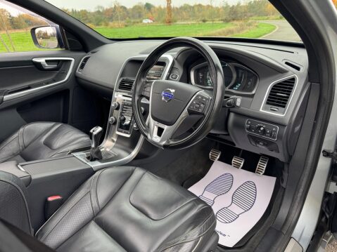 Volvo XC60 2.0 D4 R-Design Euro 6 (s/s) 5dr 30