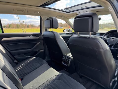 Volkswagen Passat 2.0 TDI BlueMotion Tech GT Euro 6 (s/s) 5dr 34