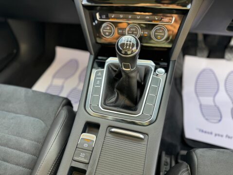 Volkswagen Passat 2.0 TDI BlueMotion Tech GT Euro 6 (s/s) 5dr 49