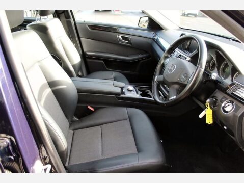 Mercedes-Benz E Class E350 CGI BLUEEFFICIENCY AVANTGARDE 5