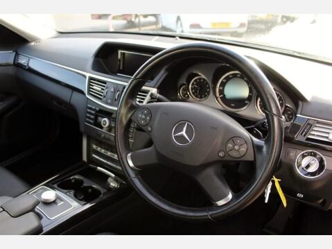 Mercedes-Benz E Class E350 CGI BLUEEFFICIENCY AVANTGARDE 6
