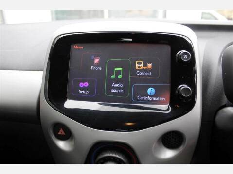 Toyota Aygo VVT-I X-PLAY 13