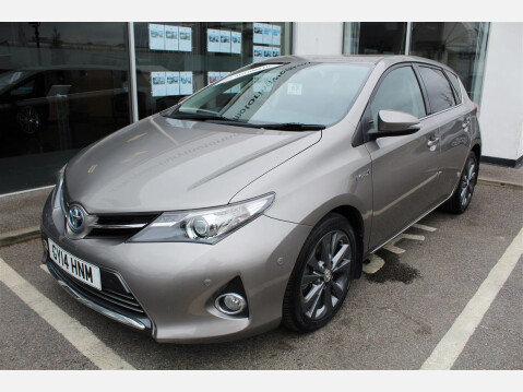 Toyota Auris EXCEL VVT-I 1