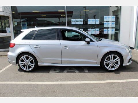Audi A3 TFSI S LINE 6