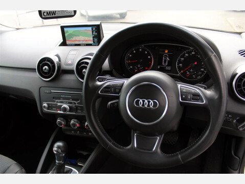 Audi A1 SPORTBACK TFSI SPORT NAV 13