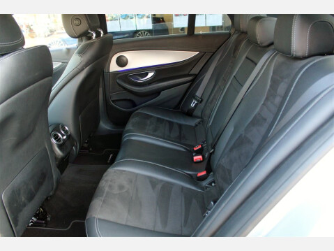 Mercedes-Benz E Class E 220 D AMG LINE 8