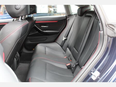 BMW 4 Series 420D SPORT GRAN COUPE 9