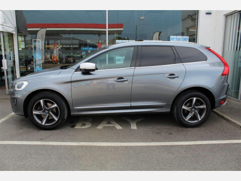 Volvo XC60 D4 R-DESIGN LUX NAV 2