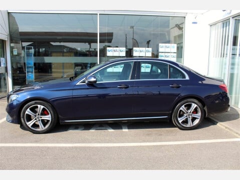 Mercedes-Benz E Class E 220 D SE 2
