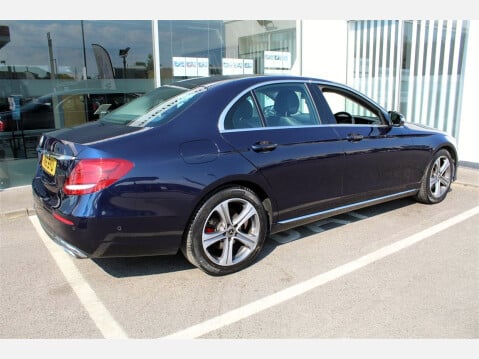 Mercedes-Benz E Class E 220 D SE 6