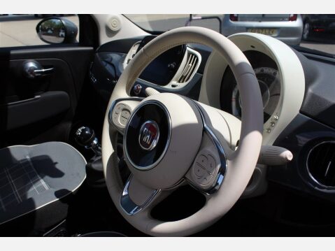Fiat 500 LOUNGE MHEV 11