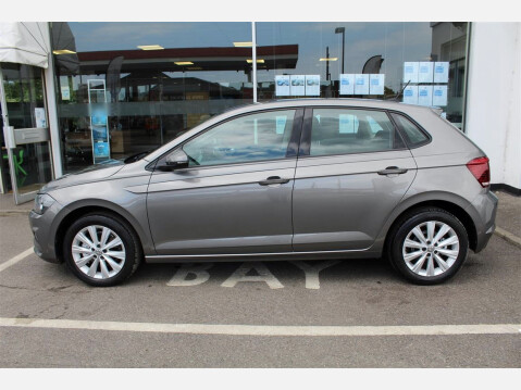 Volkswagen Polo SEL TSI DSG 2