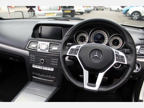 Mercedes-Benz E Class E220 BLUETEC AMG LINE 13
