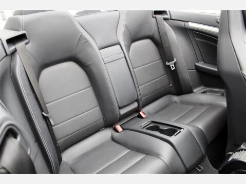 Mercedes-Benz E Class E220 BLUETEC AMG LINE 14