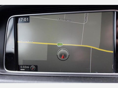 Mercedes-Benz E Class E220 BLUETEC AMG LINE 16