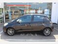 Toyota Yaris VVT-I ICON PLUS 2