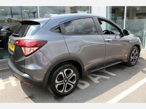 Honda HR-V I-VTEC EX 6