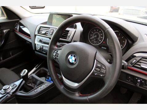 BMW 2 Series 218D SPORT 9