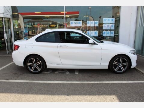 BMW 2 Series 218D SPORT 5
