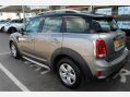 Mini Countryman COOPER CLASSIC 3