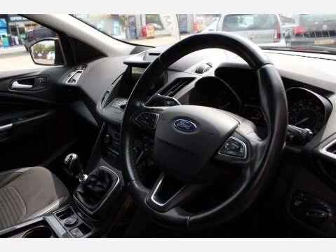 Ford Kuga TITANIUM TDCI 12