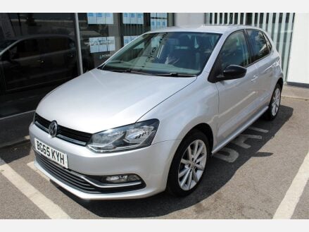 Volkswagen Polo SE DESIGN TSI