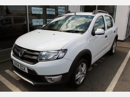 Dacia Sandero Stepway LAUREATE TCE